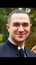 Profile picture of Vladimir Karpov 